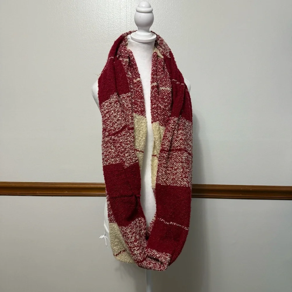 Laon Red Buffalo Plaid Acrylic Women’s Cream Infinity Scarf